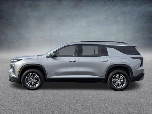 New 2026 Chevrolet Traverse LT FWD image 7