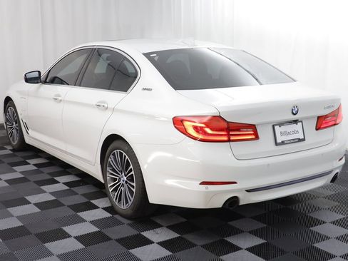 Used 2018 BMW 530e xDrive image 18