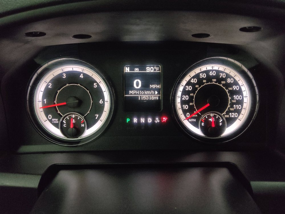 Used 2021 RAM 1500 Classic SLT AWD/4WD image 23