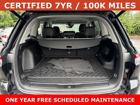 Used 2023 Jeep Grand Cherokee Limited AWD/4WD image 11