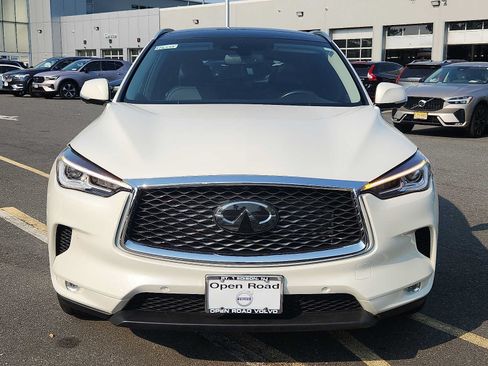 Used 2021 INFINITI QX50 Essential w/ Convenience Package AWD/4WD image 2
