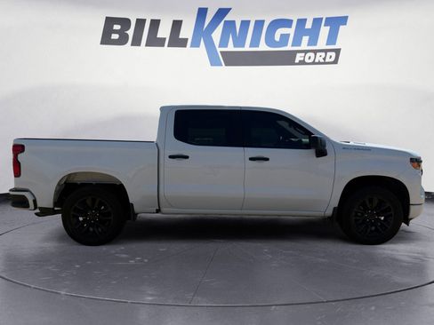 Used 2025 Chevrolet Silverado 1500 Custom RWD image 6