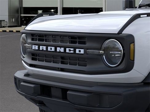 New 2025 Ford Bronco 2-Door image 19