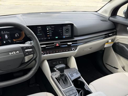 New 2027 Kia Sportage EX FWD image 18