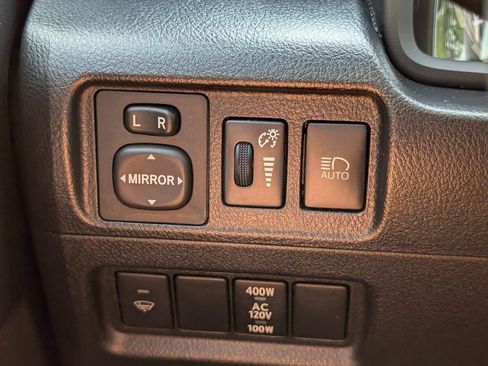 Used 2021 Toyota 4Runner Limited RWD image 32