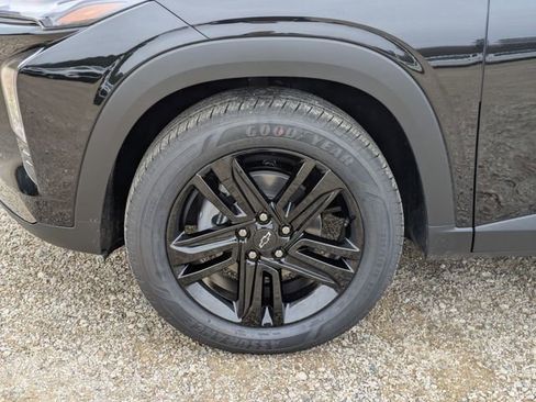 New 2026 Chevrolet Trax ACTIV w/ Sunroof Package image 7