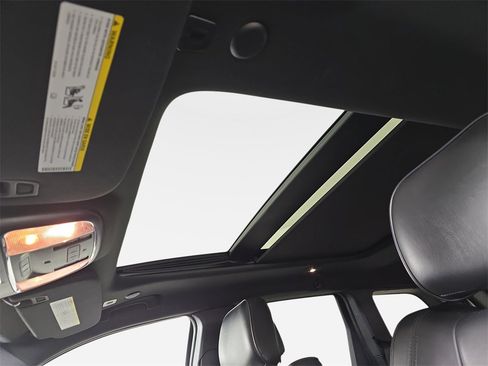 Used 2018 Jeep Grand Cherokee High Altitude image 33