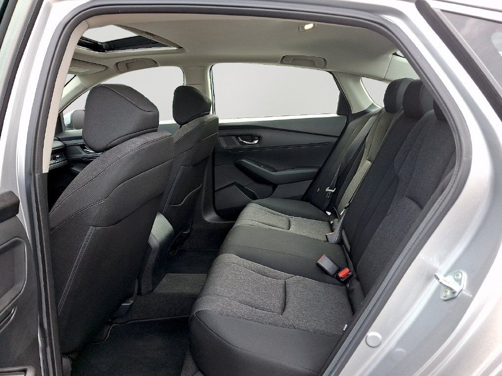 Used 2024 Honda Accord EX image 9