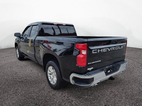 Used 2023 Chevrolet Silverado 1500 LT AWD/4WD image 5