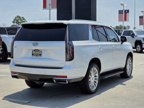 Used 2023 Cadillac Escalade Premium Luxury w/ LPO, Floor Liner Package AWD/4WD image 5