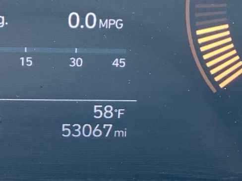 Used 2024 Hyundai Kona SEL image 16