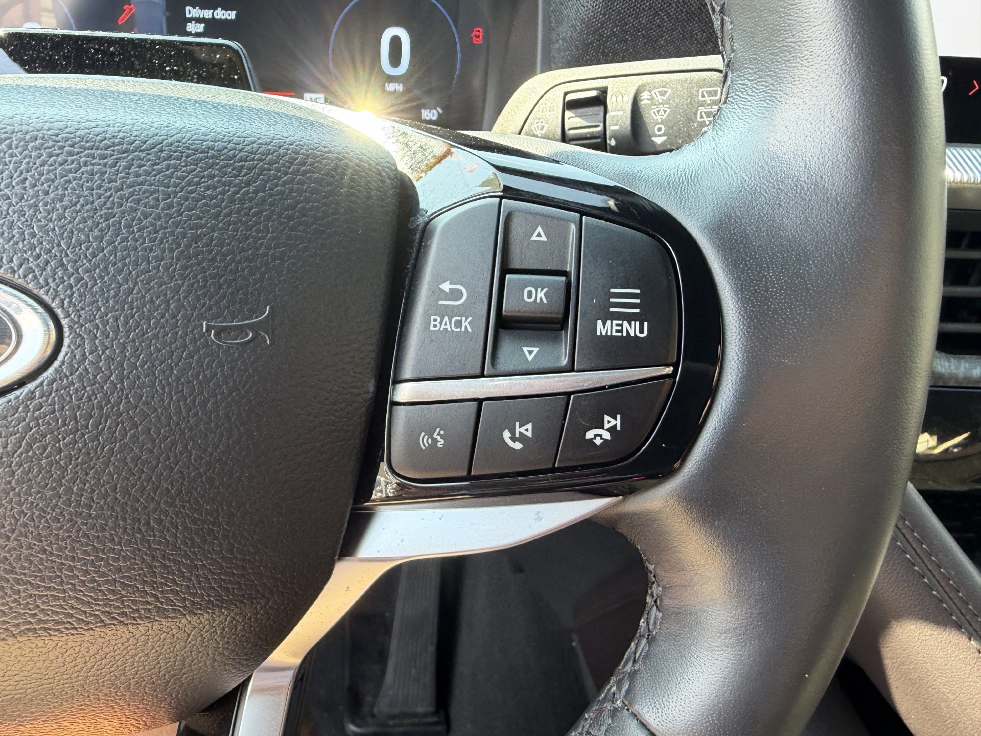 Used 2025 Ford Explorer Platinum w/ Ultimate Package RWD image 8