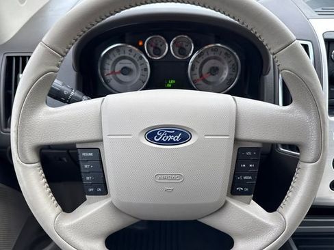 Used 2010 Ford Edge Limited FWD image 27