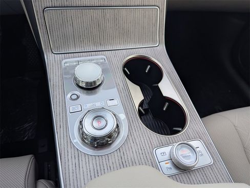 New 2026 Genesis GV80 2.5T Prestige image 22