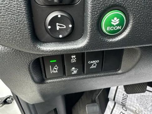 Used 2020 Honda Ridgeline RTL image 17