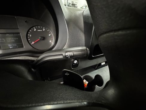 Used 2020 Mercedes-Benz Sprinter 3500 image 26