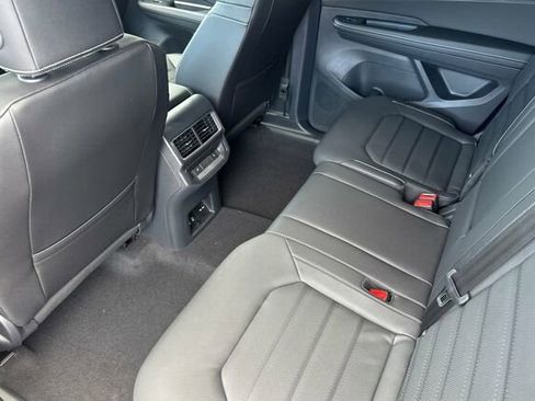 New 2026 Volkswagen Atlas Cross Sport SEL R-Line AWD/4WD image 12