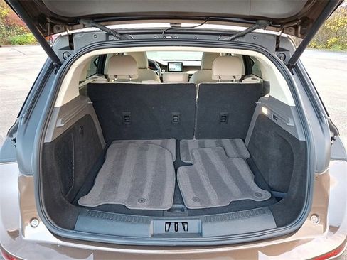 Certified 2022 Lincoln Corsair Reserve w/ Equipment Group 201A image 29