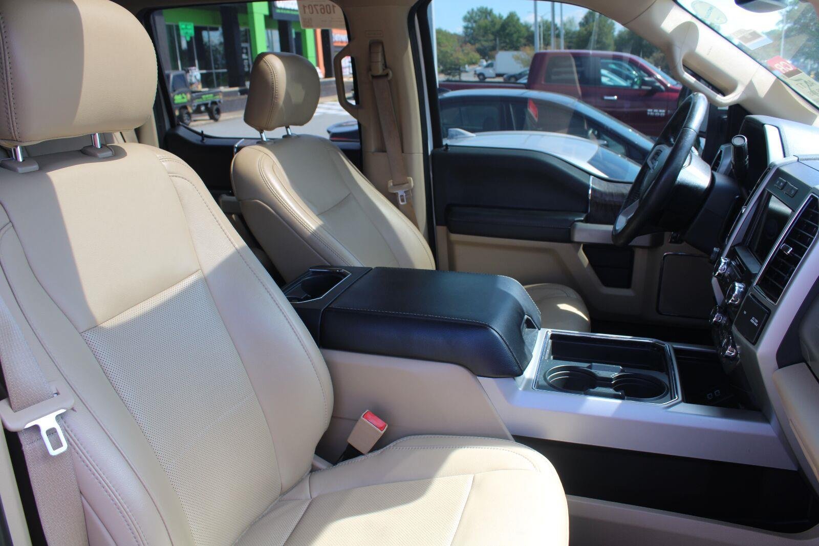 Used 2019 Ford F250 Lariat w/ Lariat Ultimate Package AWD/4WD image 4