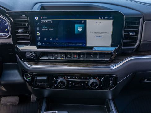 Used 2022 Chevrolet Silverado 1500 LT Trail Boss w/ Convenience Package II image 23