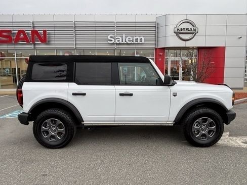 Used 2024 Ford Bronco Big Bend image 2