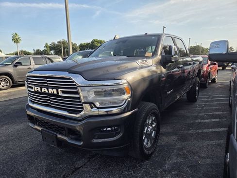 Used 2024 RAM 2500 Laramie w/ Safety Group AWD/4WD image 3