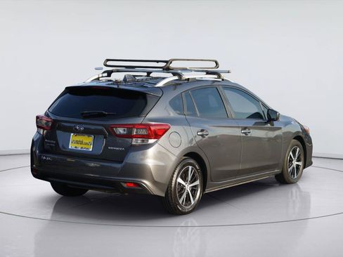 Used 2022 Subaru Impreza 2.0i Premium AWD/4WD image 6