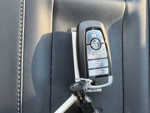 New 2026 Ford Expedition Platinum w/ Stealth Performance Package image 23