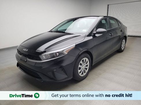 Used 2023 Kia Forte LX FWD image 1