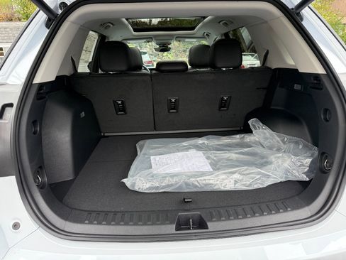 New 2026 GMC Terrain Denali w/ LPO, Floor Liner Package image 19