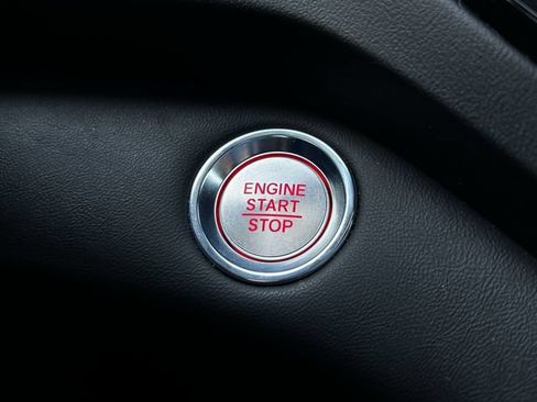 Certified 2025 Acura RDX SH-AWD image 22