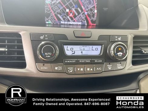 Used 2015 Honda Odyssey Touring Elite image 9
