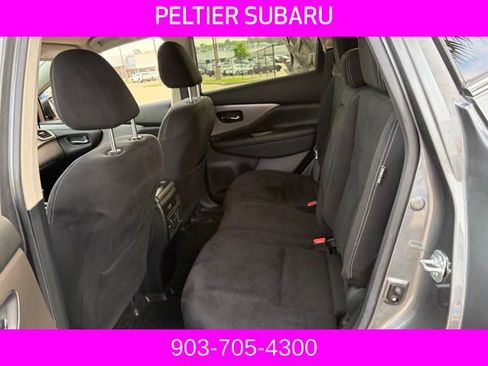 Used 2022 Nissan Murano S image 12