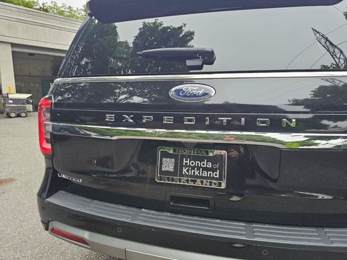 Used 2024 Ford Expedition Limited AWD/4WD image 15