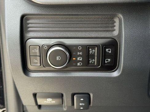 Used 2026 Ford F250 Platinum AWD/4WD image 25