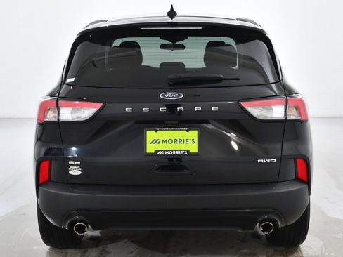 Used 2022 Ford Escape SE w/ SE Sport Appearance Package image 13