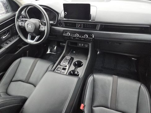 Certified 2025 Honda Pilot EX-L image 23