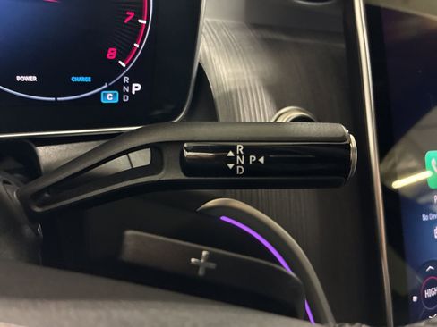 Used 2025 Mercedes-Benz GLC 300 GLC 300 image 15