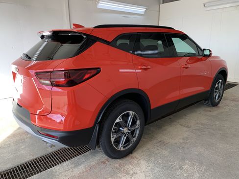 New 2025 Chevrolet Blazer LT image 6