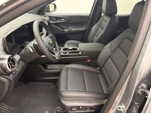 New 2026 Chevrolet Equinox LT FWD image 17