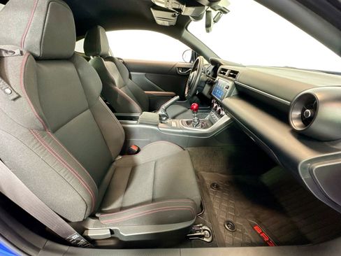 Used 2024 Subaru BRZ Premium RWD image 25
