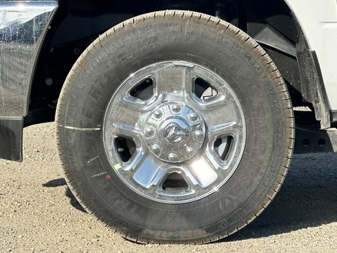 New 2026 RAM 3500 Tradesman w/ Chrome Appearance Group A image 23