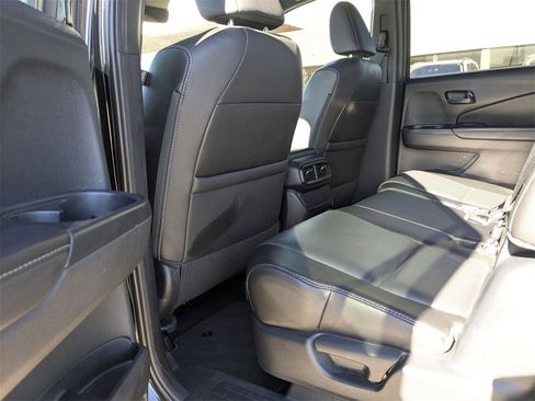 Used 2024 Honda Passport EX-L image 28