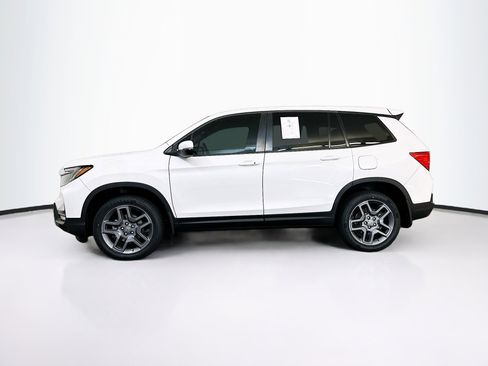 Used 2023 Honda Passport EX-L image 4