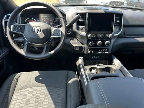 New 2025 RAM 2500 Big Horn image 4