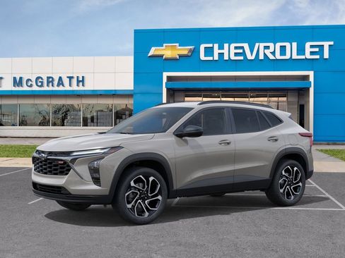 New 2026 Chevrolet Trax RS w/ Driver Confidence Package FWD image 2