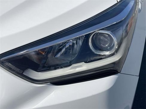 Used 2017 Hyundai Santa Fe SE w/ SE Premium Package 02 image 14