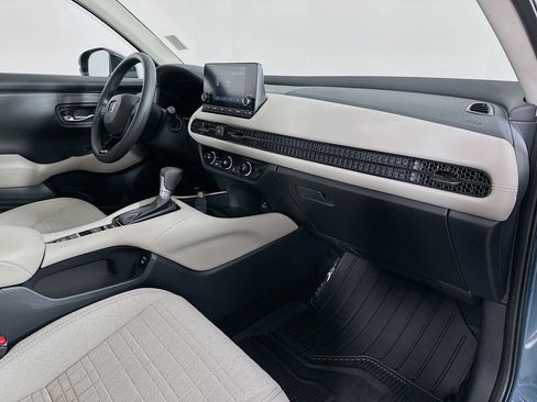 Certified 2025 Honda HR-V LX image 27