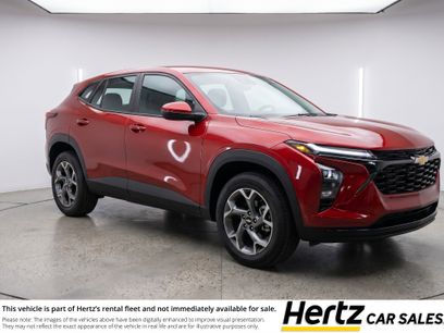 Used 2025 Chevrolet Trax LT