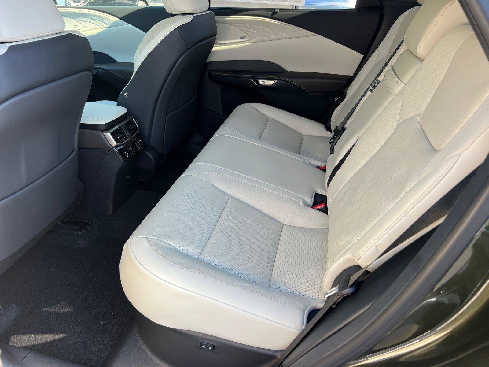 New 2026 Lexus RX 350 FWD image 14